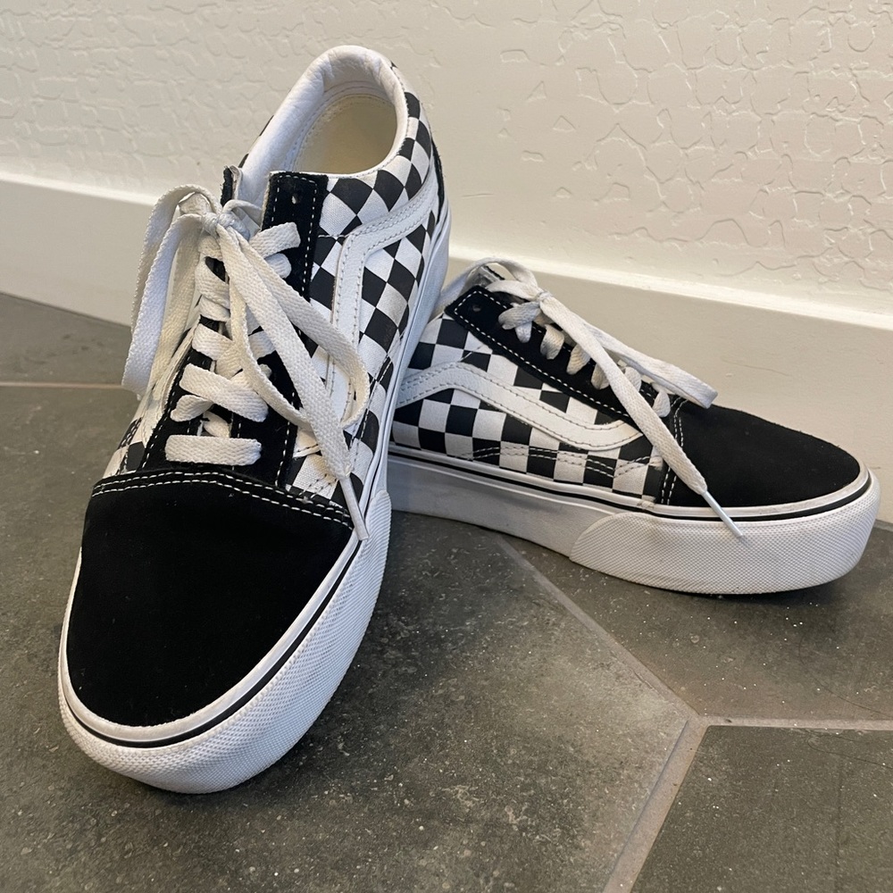 Vans Old Skool Black & White Checkerboard Platform